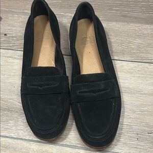 🖤 Gianni Bini Black Suede Penny Loafers – Women’s Size 7.5